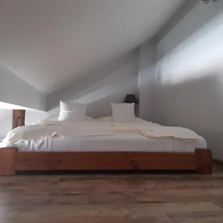 Za Winklem
